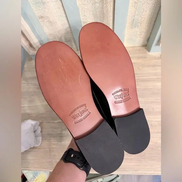 G.H. Bass & Co. Black and White Women's Loafers - Picture 5 of 7